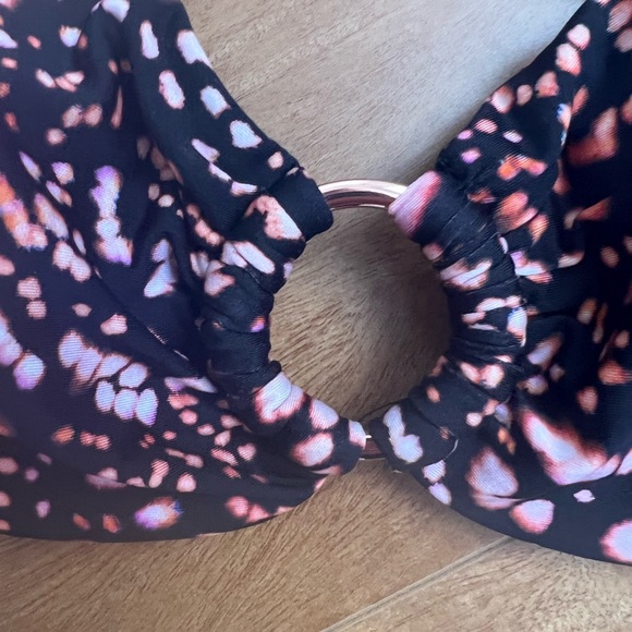 Victoria’s Secret Small Black Galaxy Print Cutout Padded Bikini Top Swim - Picture 4 of 12